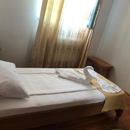 Casa Nursil Hotel เอโฟริเอนอร์ด ภายนอก รูปภาพ